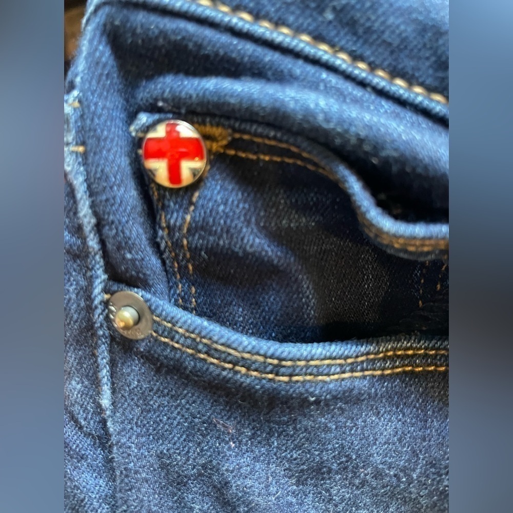 Hudson Krista Super Skinny Jeans - Picture 9 of 12